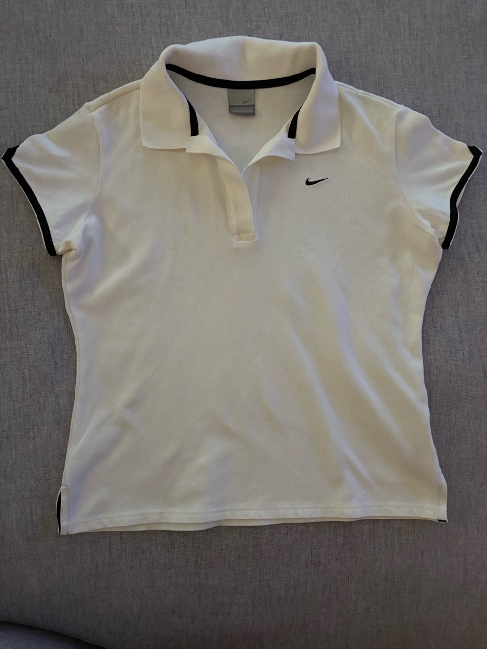Vintage Nike Athletic Club Sportswear Collection White Mesh Black Piping Sz XL - Picture 2 of 7